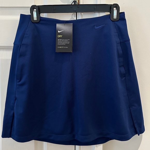 Nike Dry Fit Victory 17" Golf Skort - Picture 7 of 9